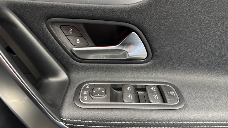 Mercedes-AMG CLA 35 Premium 4Matic 4dr Tip Auto Petrol Saloon